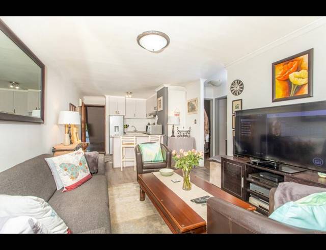 2 BEDROOM APARTMENT FOR SALE IN TYGER VALLEY